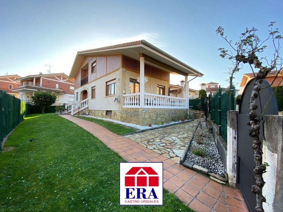 Villa in Castro-Urdiales, Cantabria, Spain 1 - 17380615