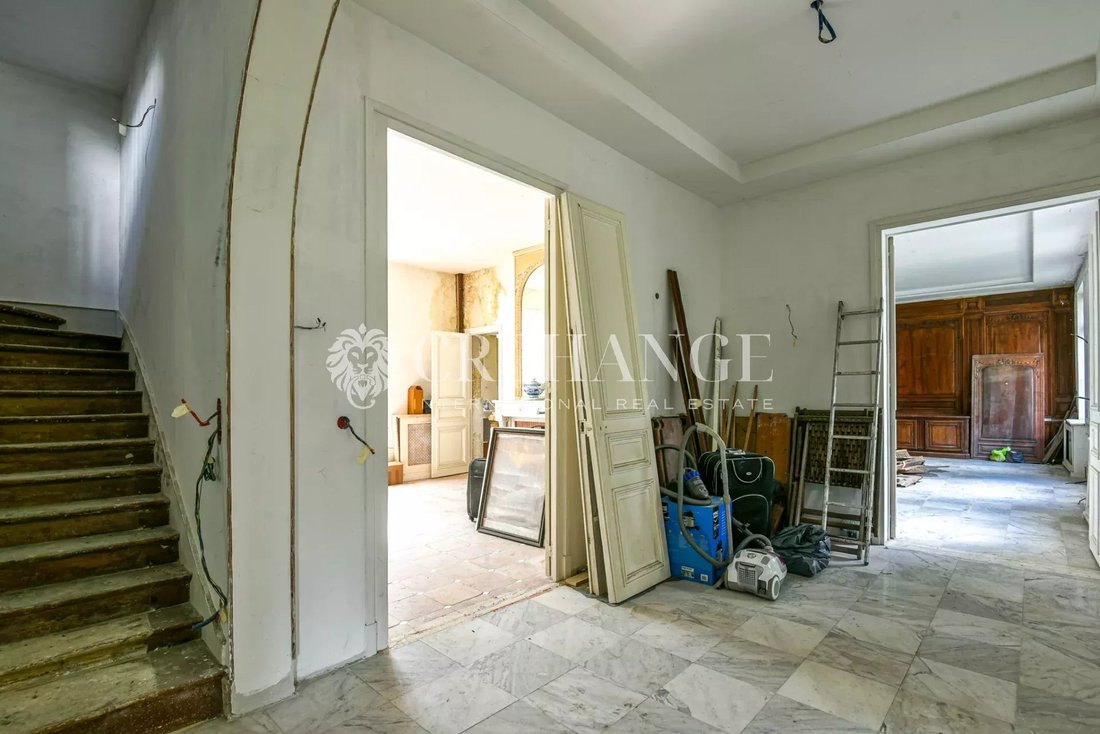 Estate in Gressets-Centre-Garenne-Bechevet, La Celle-Saint-Cloud, France 2 - 18017205
