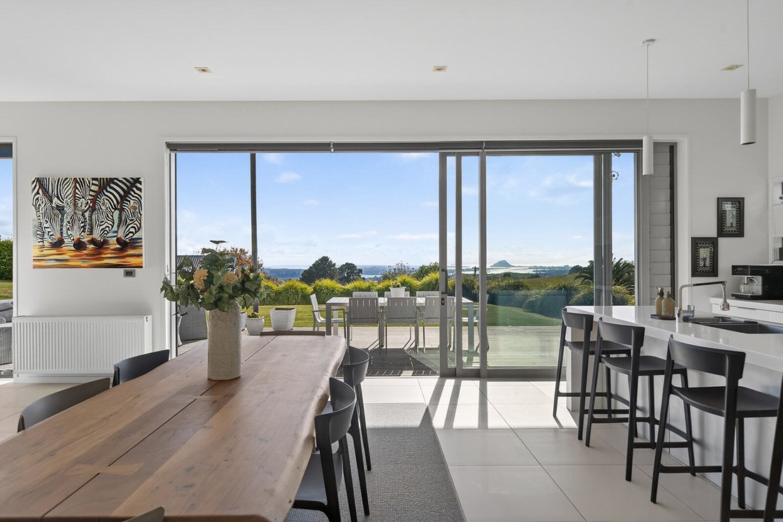 House in Ohauiti, Bay of Plenty, New Zealand 3 - 18018286
