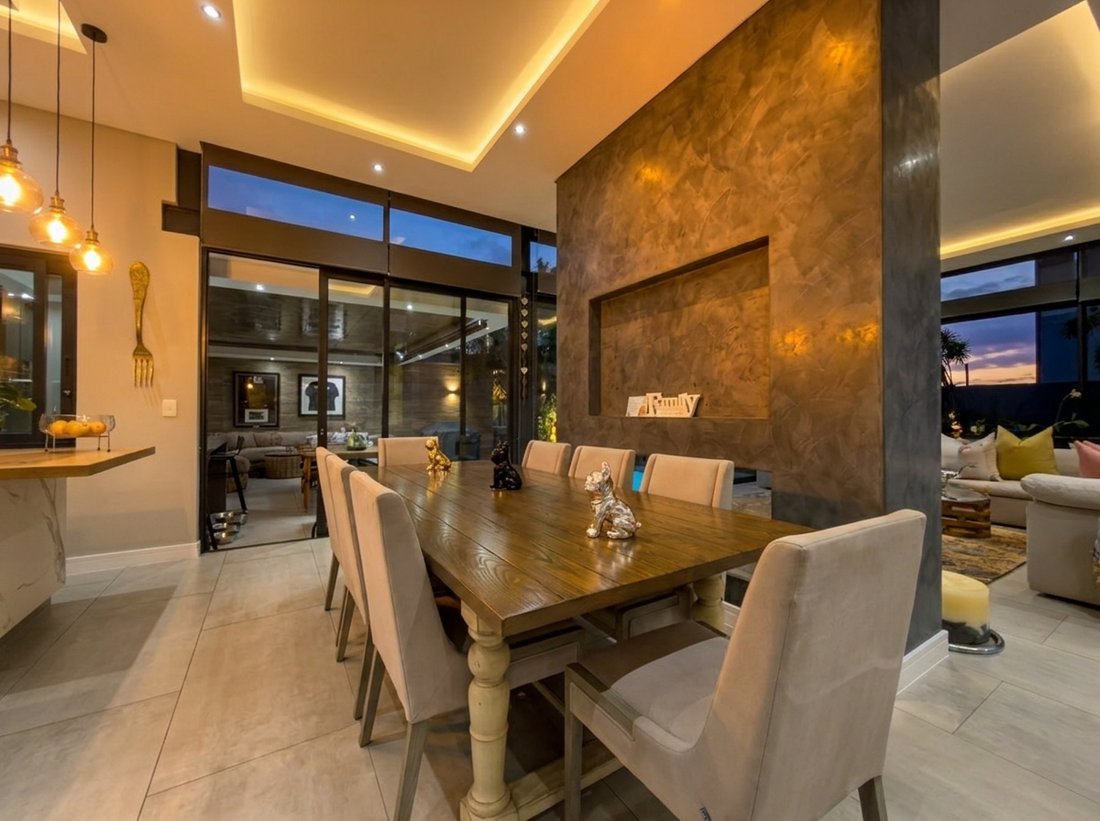 House in Halfway House Estate, Gauteng, South Africa 4 - 18015704