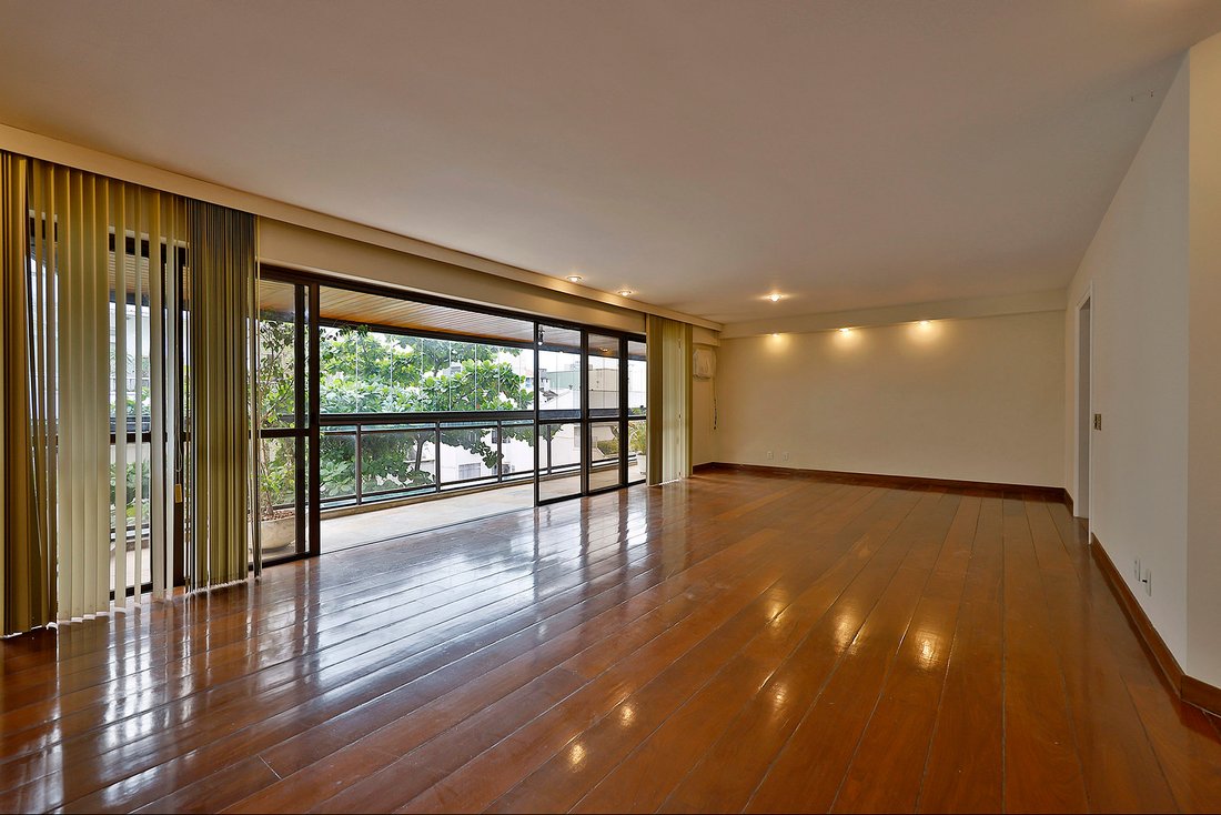 House in Rio de Janeiro, State of Rio de Janeiro, Brazil 2 - 18015443