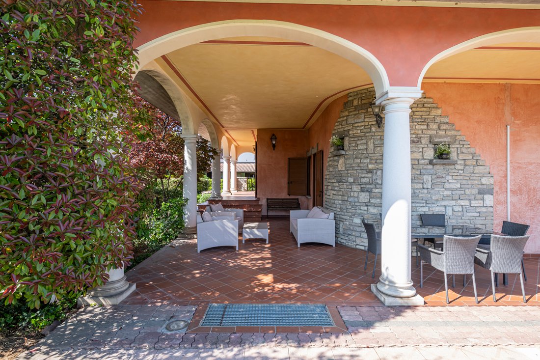 Villa in Provaglio d'Iseo, Lombardy, Italy 4 - 18015825