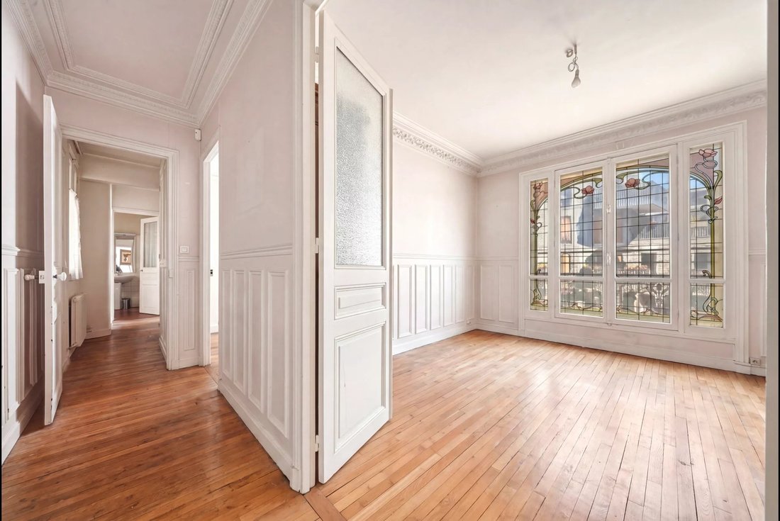 Apartment in Pereire-Malesherbes, Paris 17e Arrondissement, Paris 3 - 18017222
