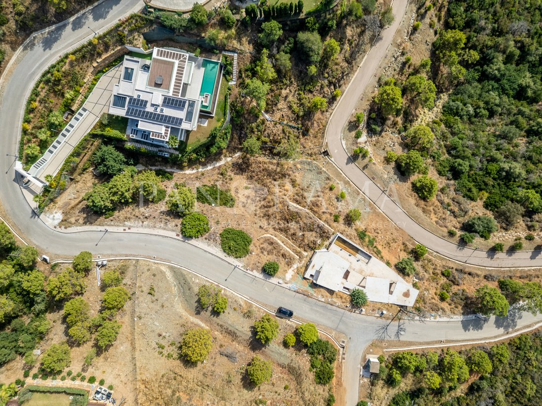 Land in Benahavis, Andalusia, Spain 2 - 16667704