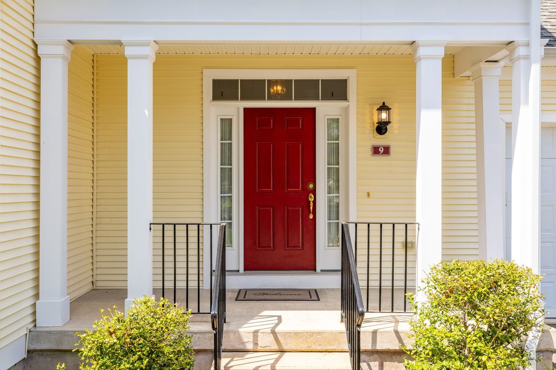 Condo in Simsbury, Connecticut, United States 2 - 18015439