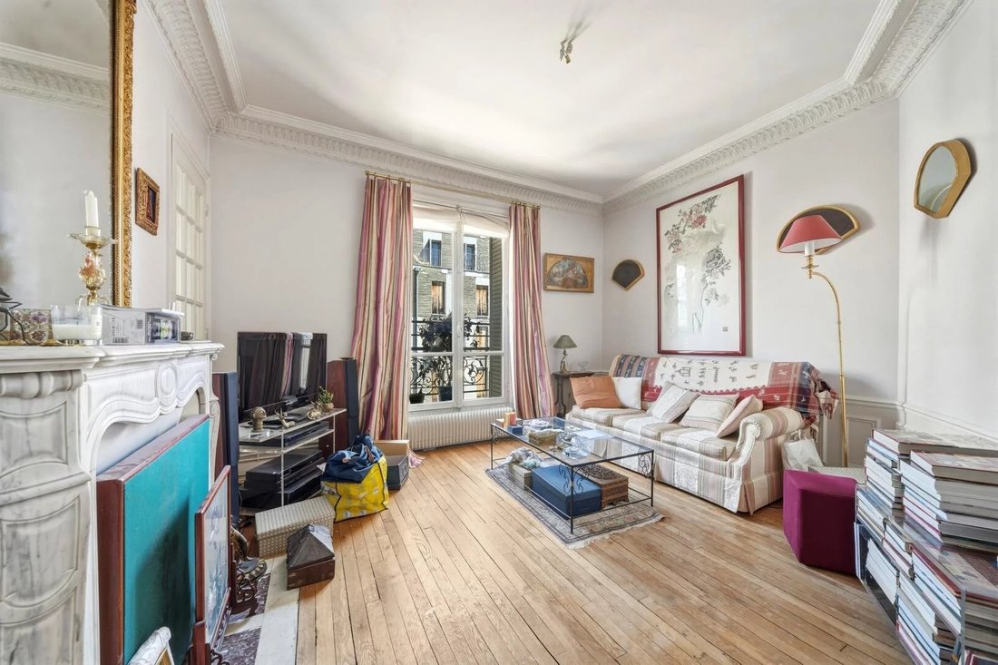 Apartment in Pereire-Malesherbes, Paris 17e Arrondissement, Paris 5 - 18017222