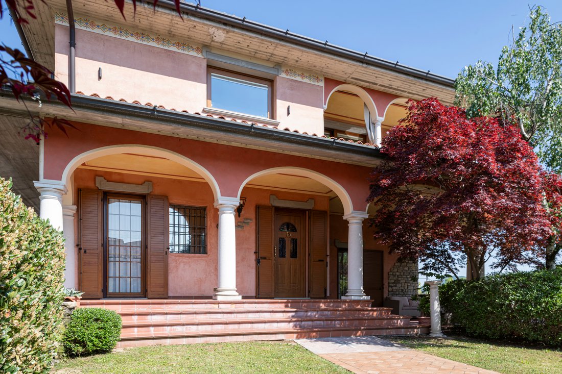 Villa in Provaglio d'Iseo, Lombardy, Italy 3 - 18015825