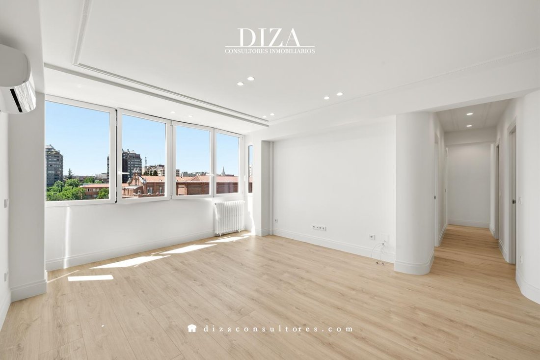 Apartment in Barrio Salamanca, Madrid, Spain 2 - 18016970
