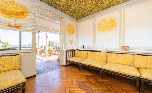 Penthouse in Historic Center, Bologna, Italy 1