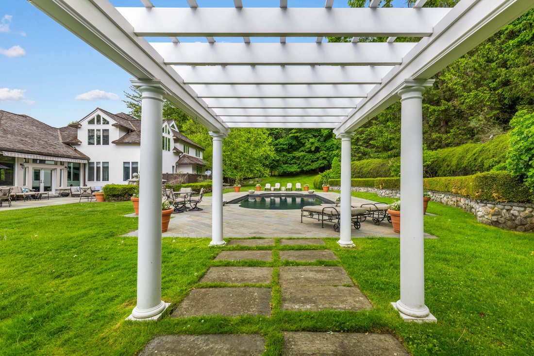House in Pleasantville, New York, United States 3 - 17325470