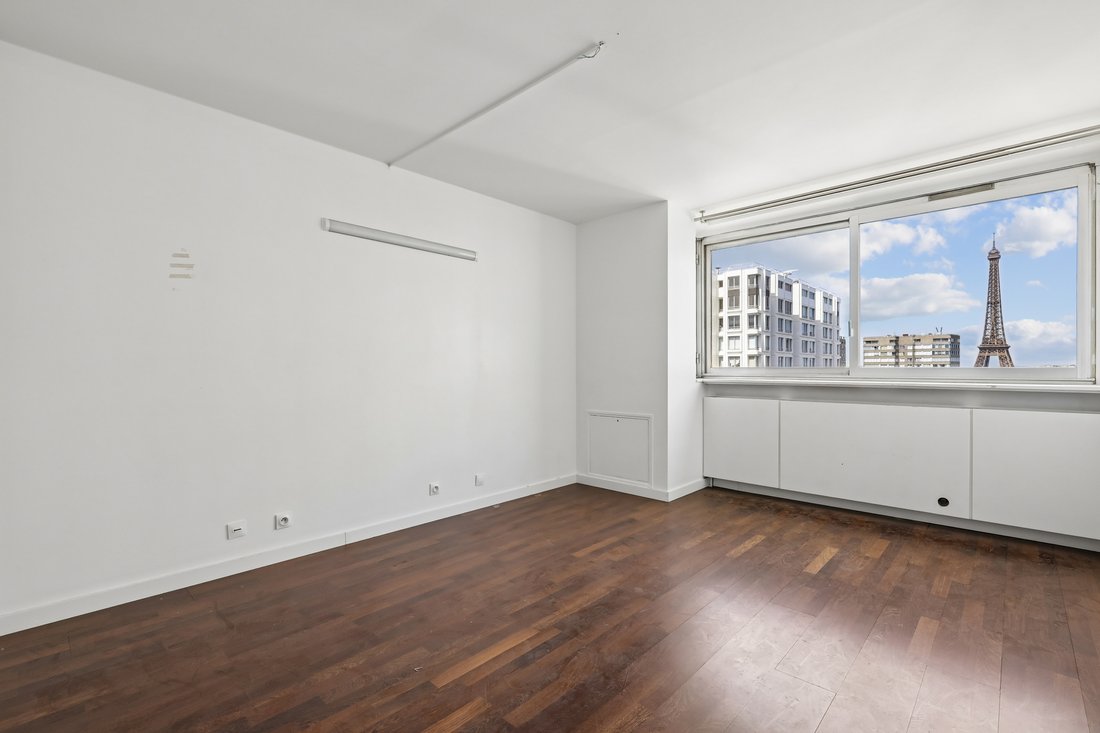 Apartment in Emeriau-Zola, Paris 15e Arrondissement, Paris 5 - 18016865