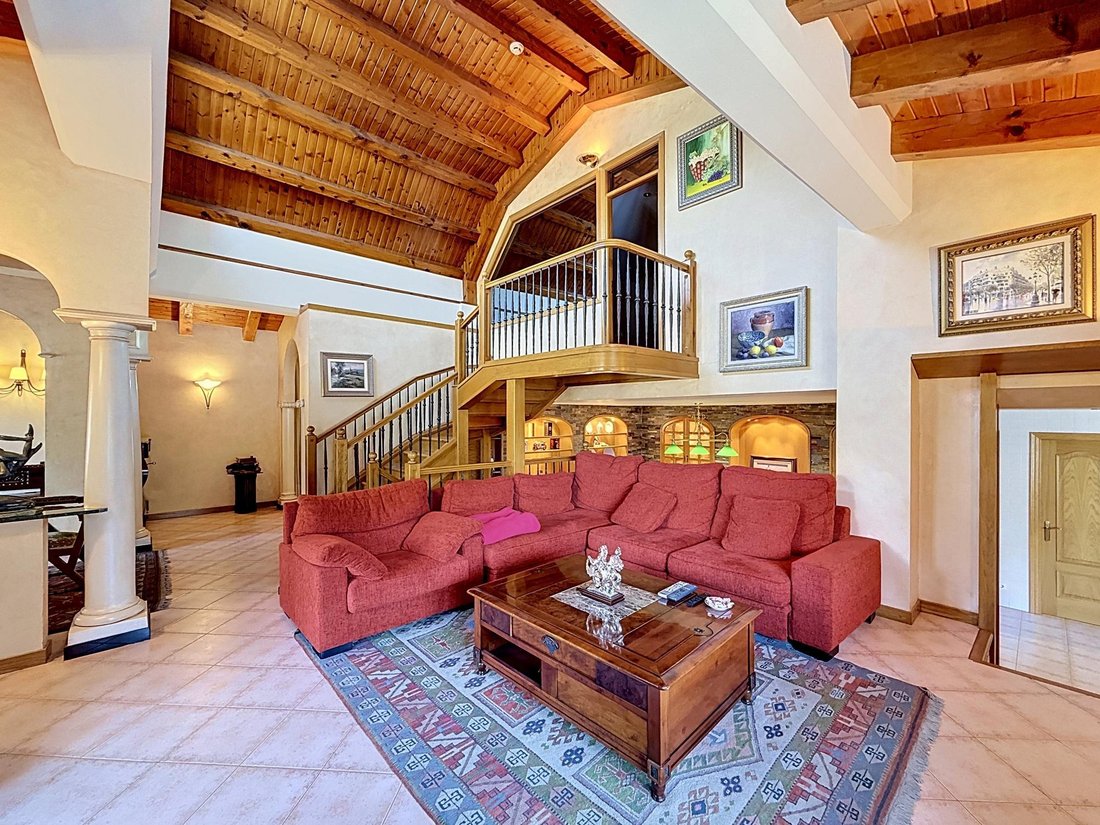 Villa in Escaldes-Engordany, Escaldes-Engordany, Andorra 1 - 18016620
