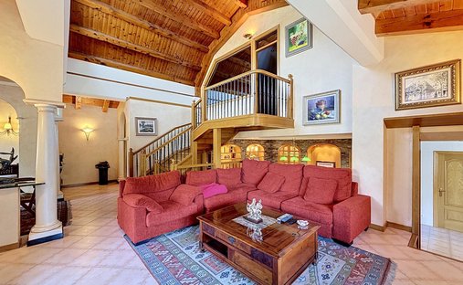 Villa in Les Escaldes, Les Escaldes, Andorra 1