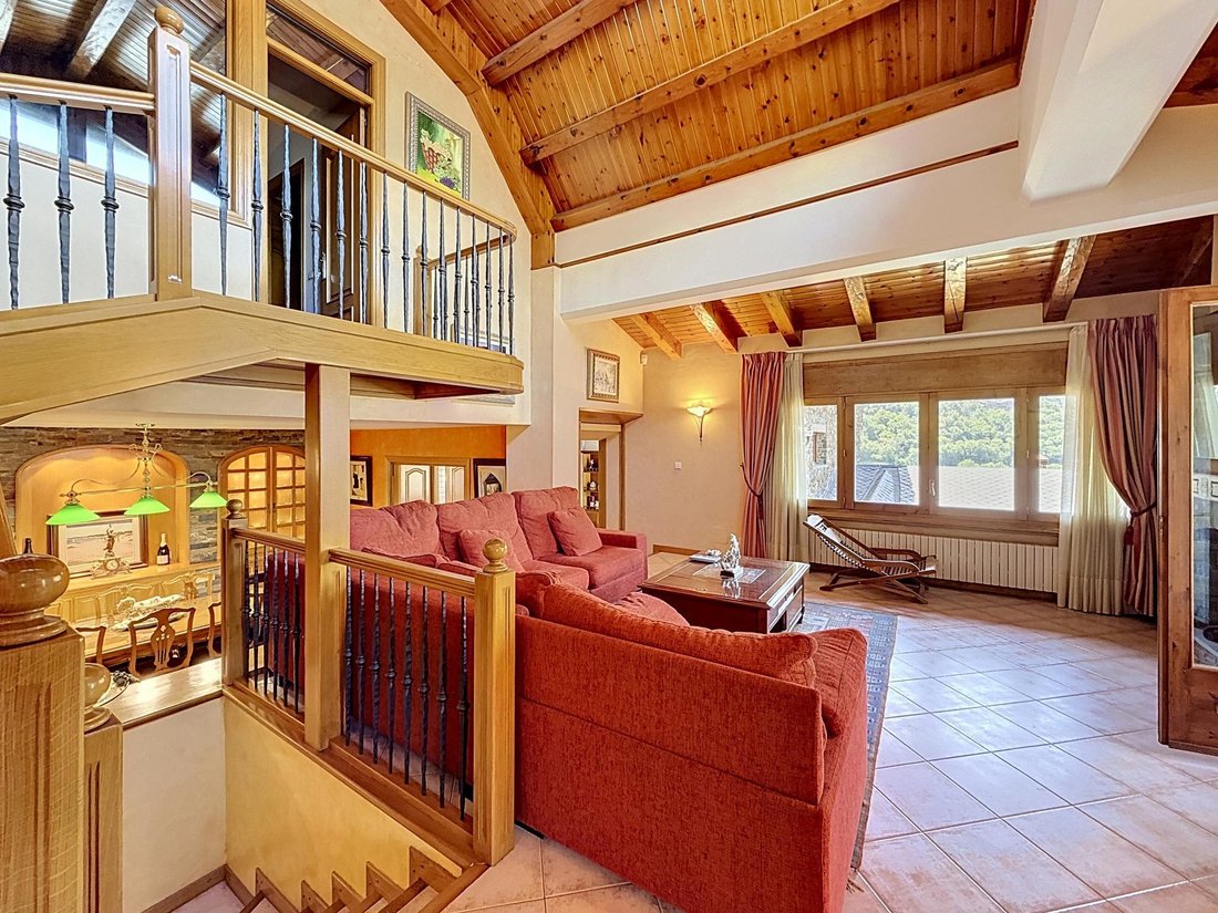 Villa in Escaldes-Engordany, Escaldes-Engordany, Andorra 4 - 18016620