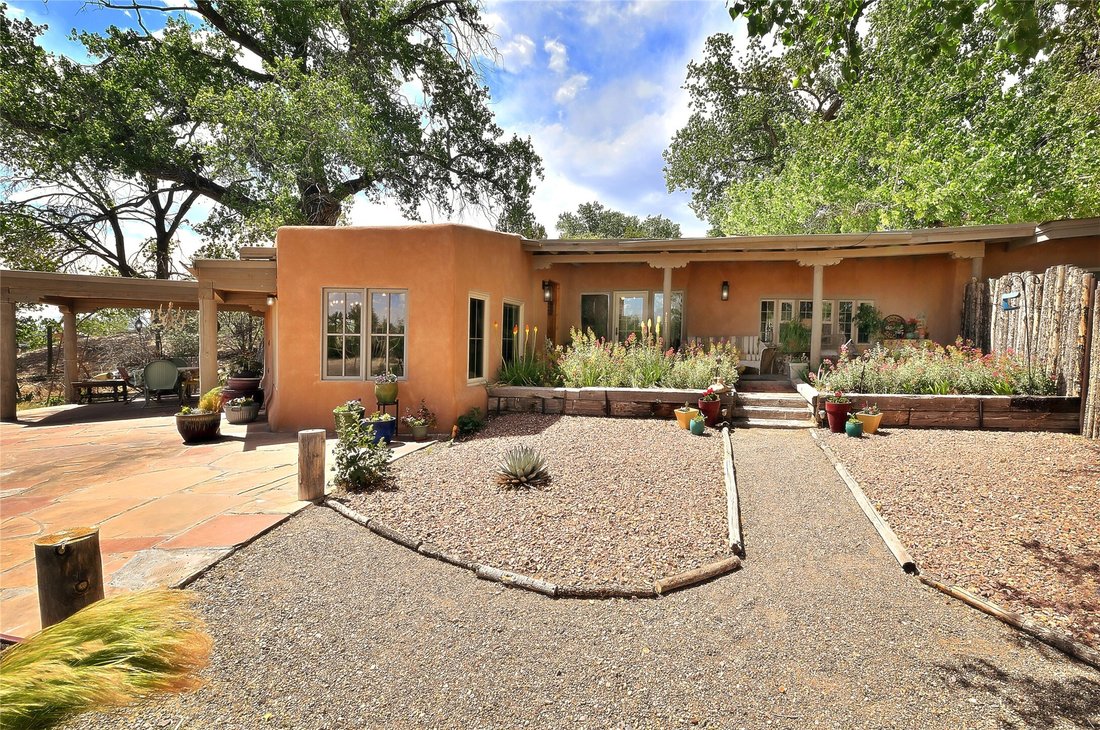 House in Santa Fe, New Mexico, United States 1 - 18016672