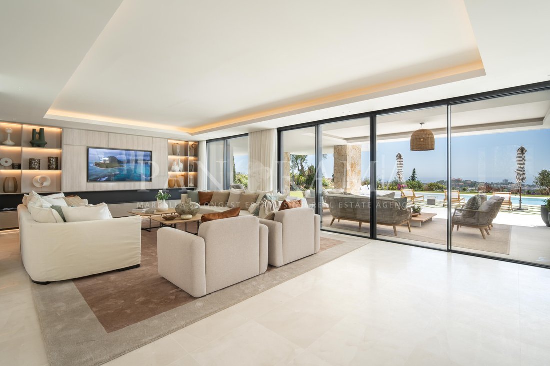 Villa in La Quinta, Benahavis, Andalusia 4 - 14473611