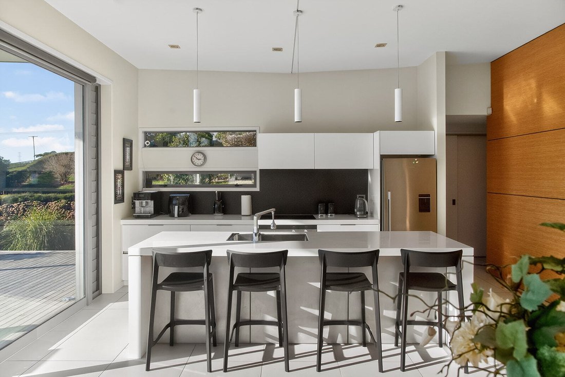 House in Ohauiti, Bay of Plenty, New Zealand 4 - 18018286
