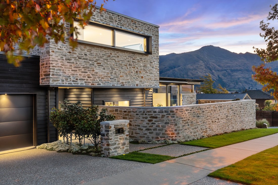 House in Wanaka, Otago, New Zealand 2 - 18018517