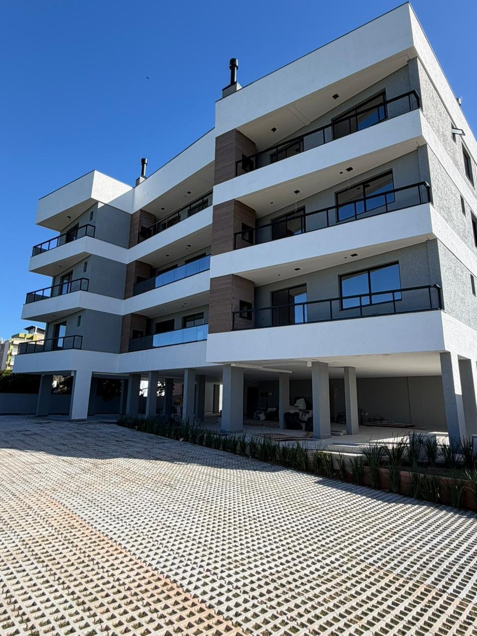Apartment in Florianópolis, State of Santa Catarina, Brazil 1 - 18020752
