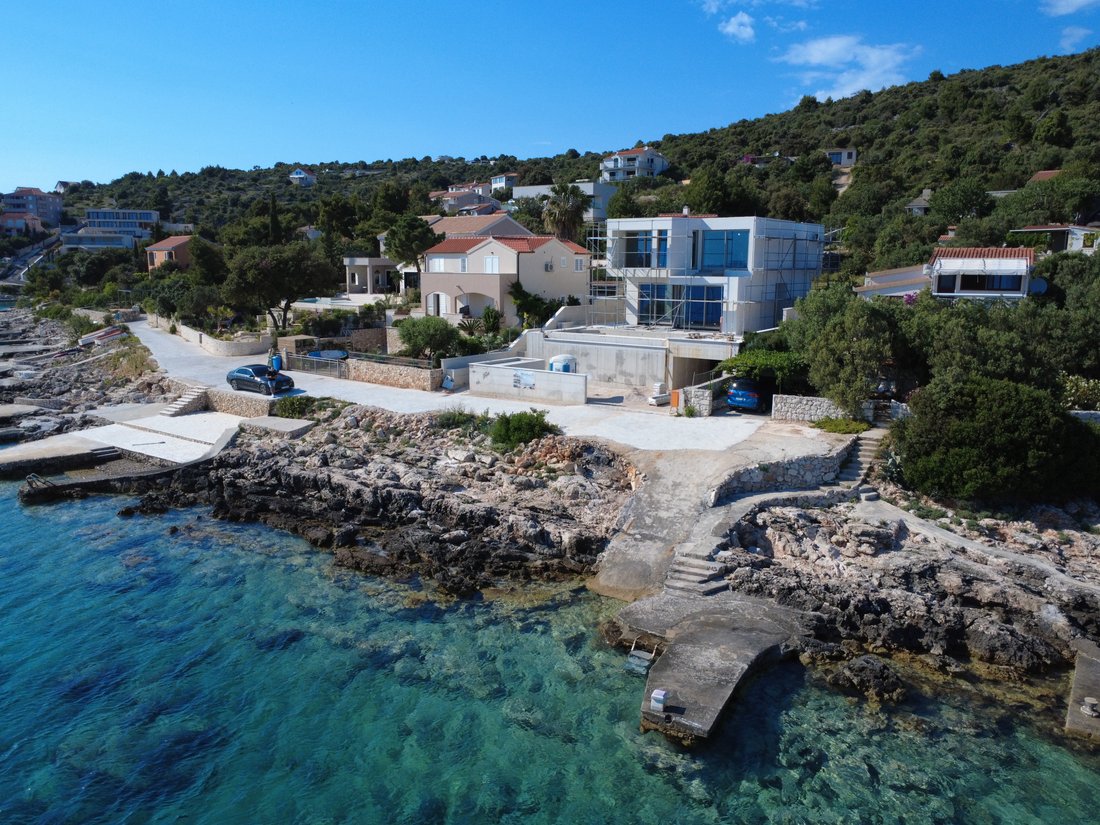 Villa in Rogoznica, Sibenik-Knin County, Croatia 1 - 17526048