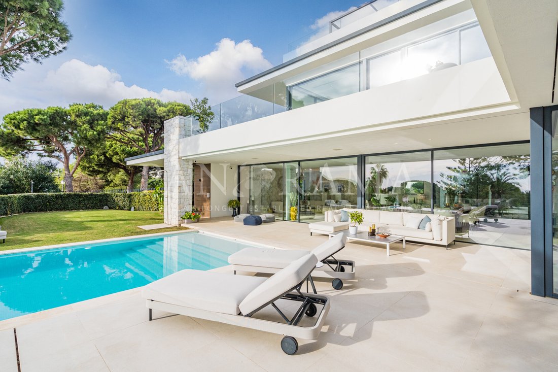 Villa in Elviria-Cabopino, Marbella, Spain 3 - 17532314