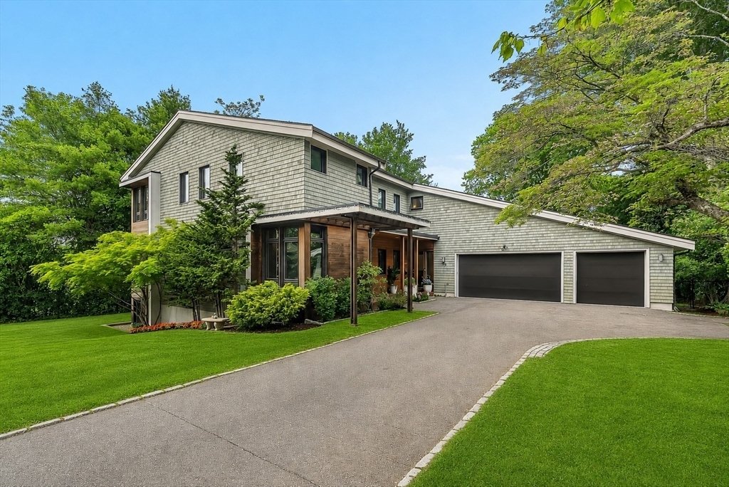 House in Newton, Massachusetts, United States 1 - 18018657
