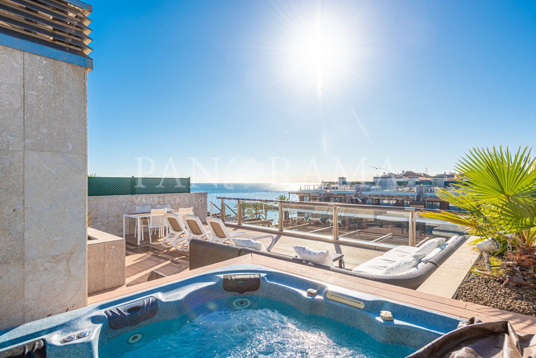 Apartment in Puerto Banus, Marbella, Spain 5 - 10952861