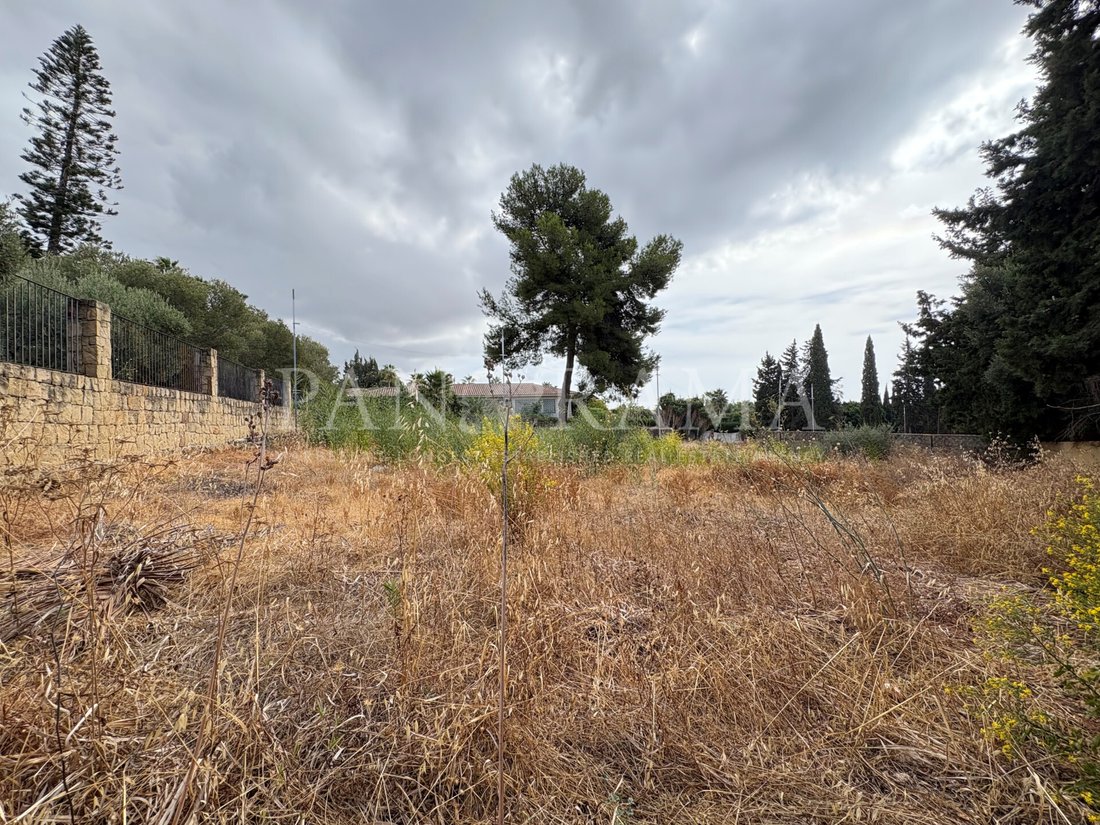 Land in Marbella, Andalusia, Spain 3 - 11224953