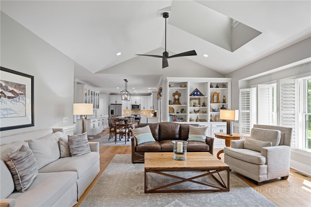 Townhouse in Jefferson, North Carolina, United States 3 - 18017987