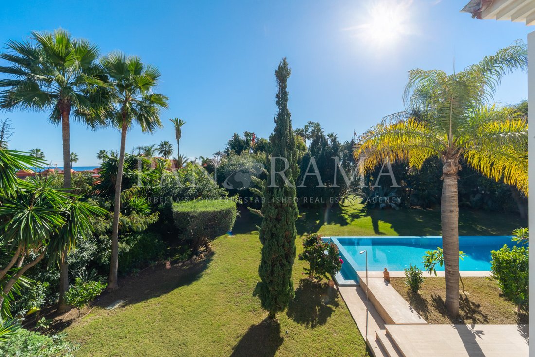 Villa in Estepona, Andalusia, Spain 5 - 15390981