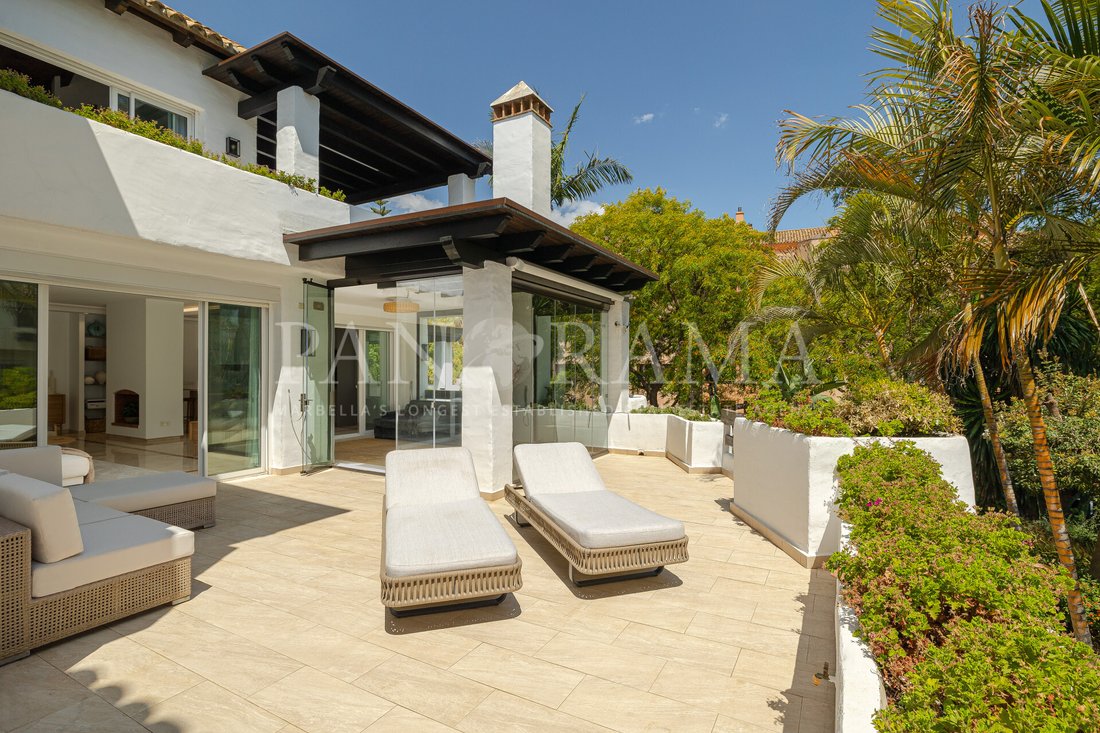 Penthouse in Puerto Banus, Marbella, Spain 1 - 11112823