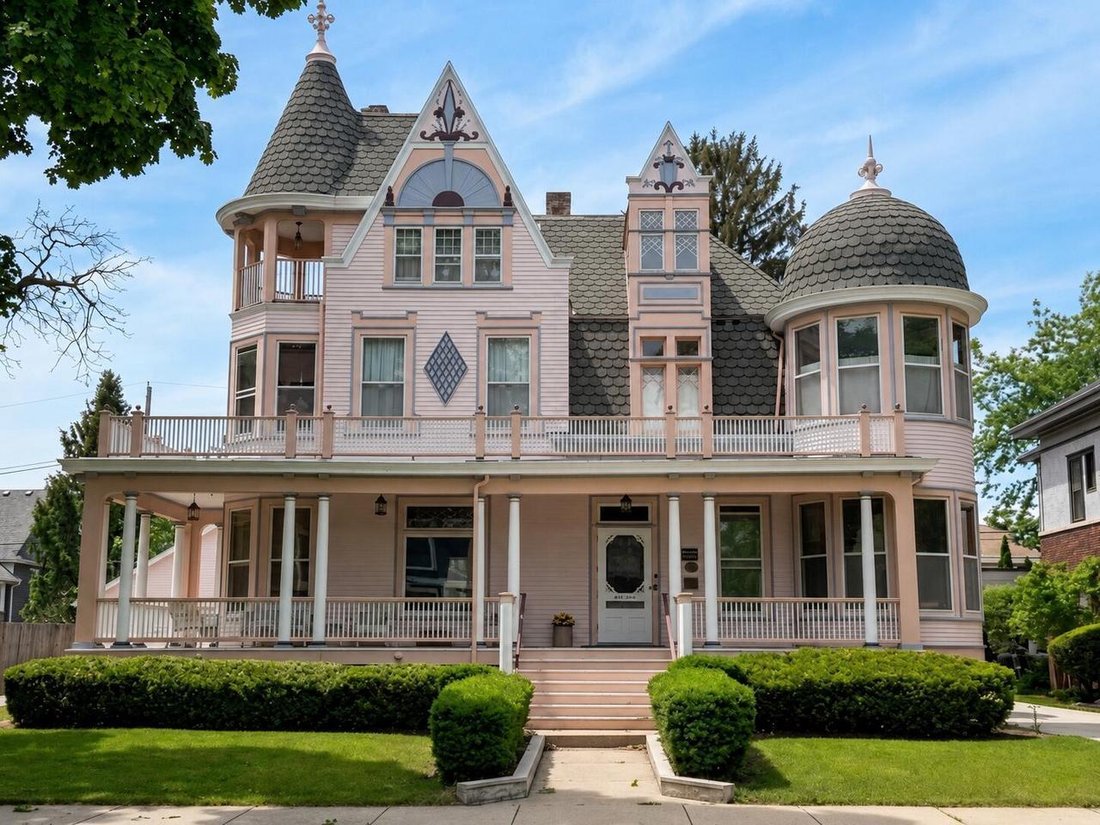 House in Mount Pleasant, Wisconsin, United States 1 - 18019090