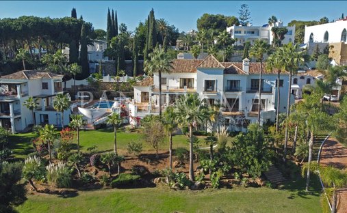 Villa à El Paraíso, Benahavís, Espagne 1