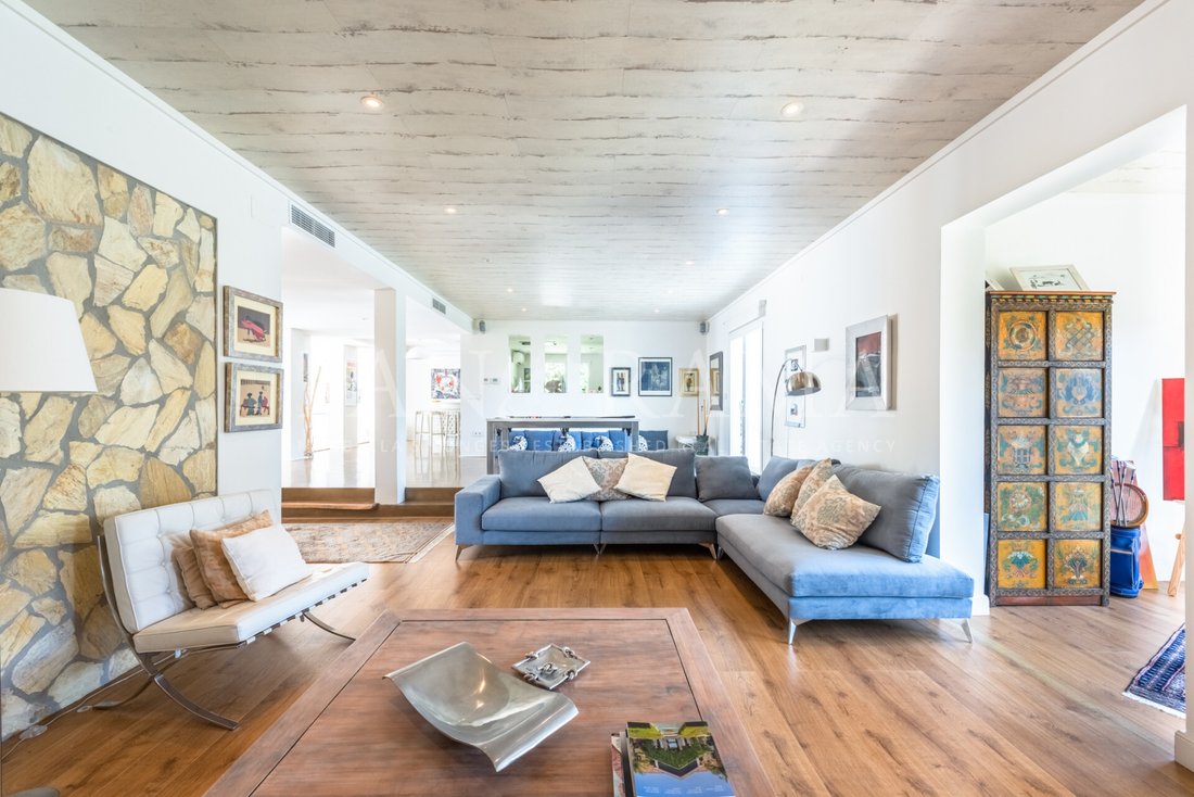 Villa in Nueva Andalucia, Marbella, Spain 2 - 12705709