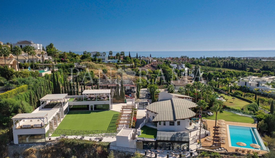 Villa in Benahavis, Andalusia, Spain 2 - 12743350