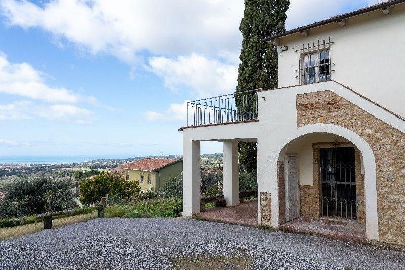 Villa in Rosignano Marittimo, Tuscany, Italy 4 - 18020751