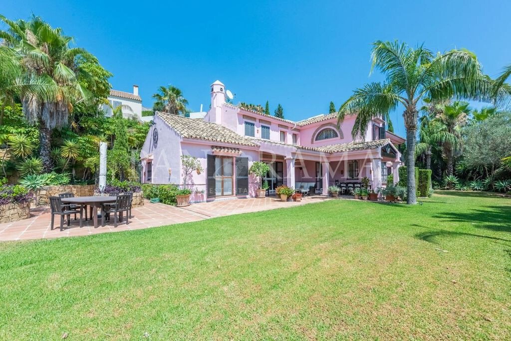 Villa in Benahavis, Andalusia, Spain 1 - 13163058