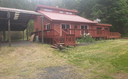 Condo in Days Creek, Oregon, United States 1
