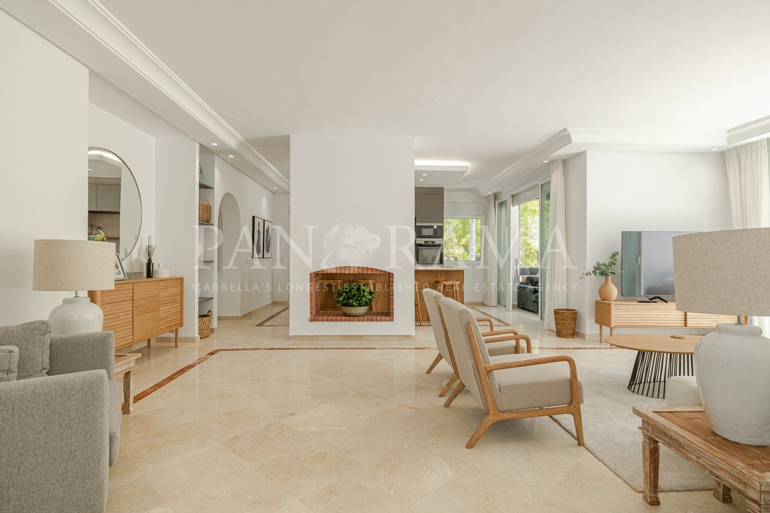 Penthouse in Puerto Banus, Marbella, Spain 3 - 11112823