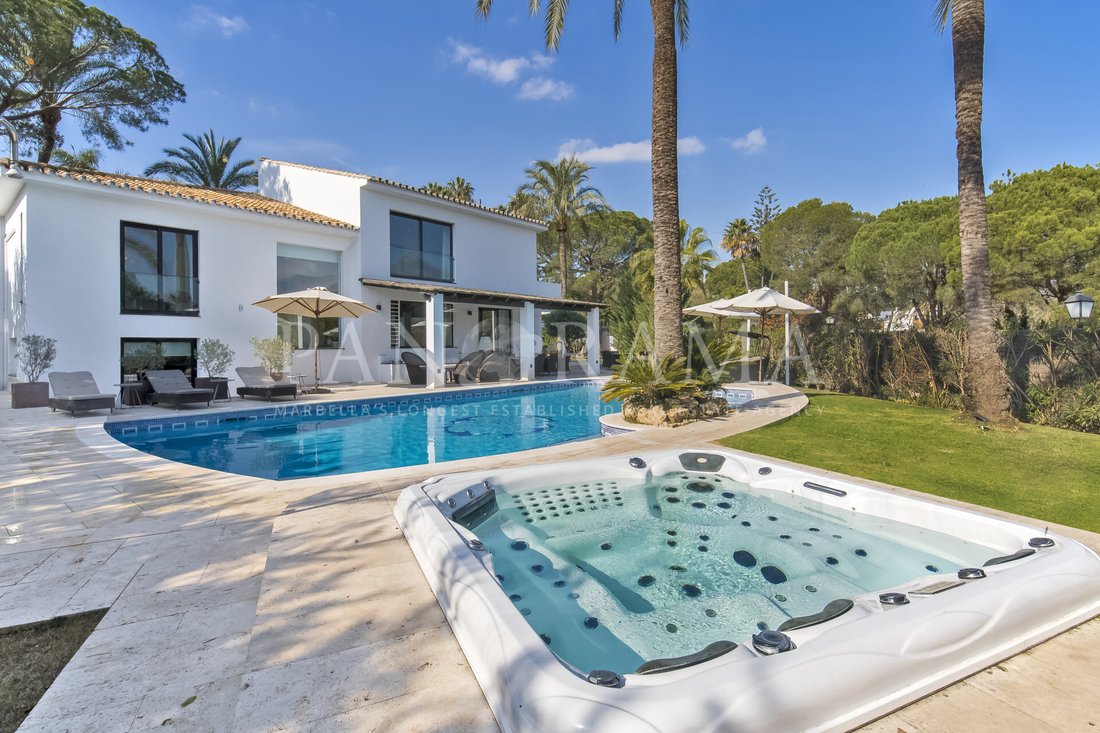 Villa in Nueva Andalucia, Marbella, Spain 1 - 16753285