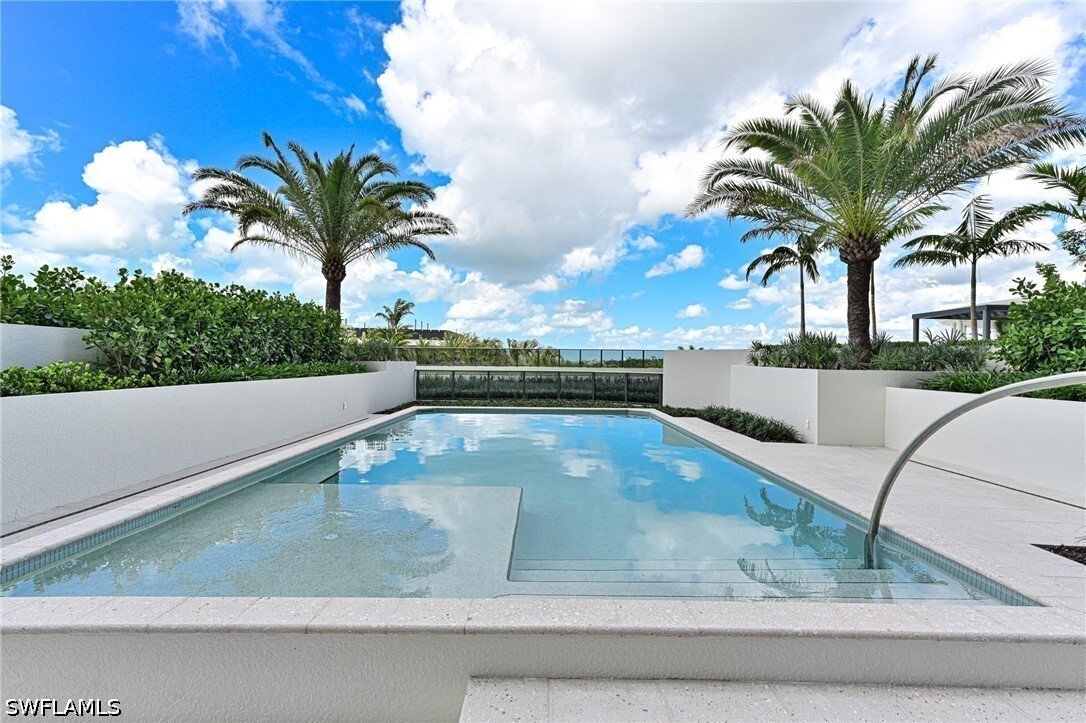 Condo in Bonita Springs, Florida, United States 4 - 18018825