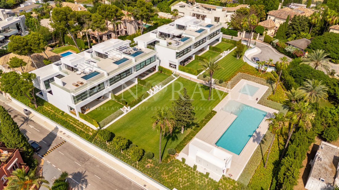 Villa in Nueva Andalucia, Marbella, Spain 1 - 14756601