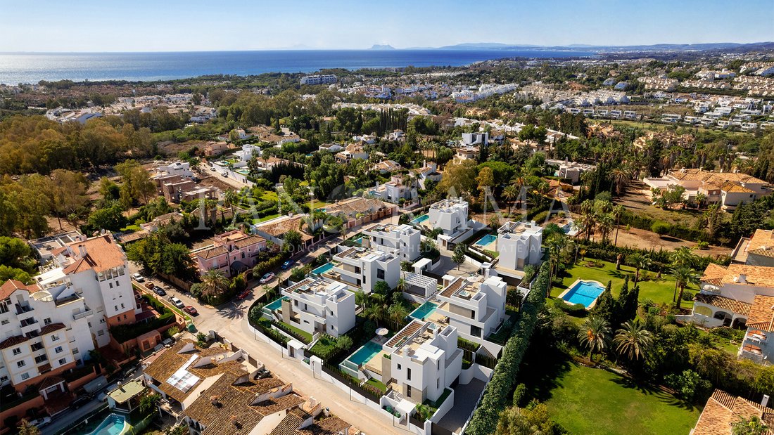Villa in Estepona, Andalusia, Spain 1 - 14876771