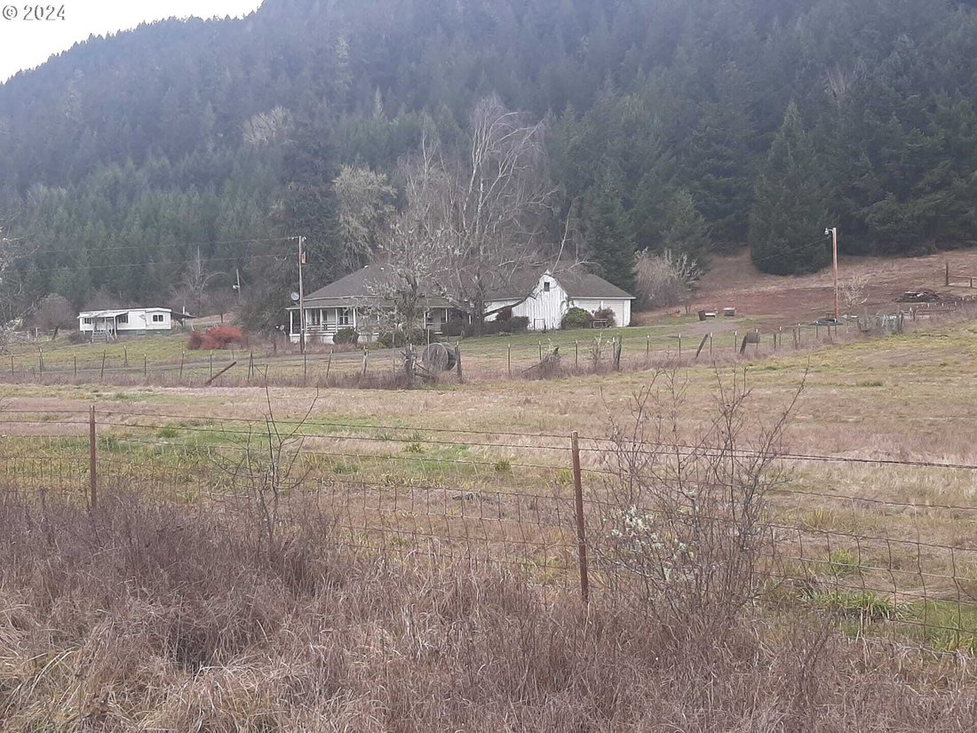 Condo in Dorena, Oregon, United States 1 - 18019238