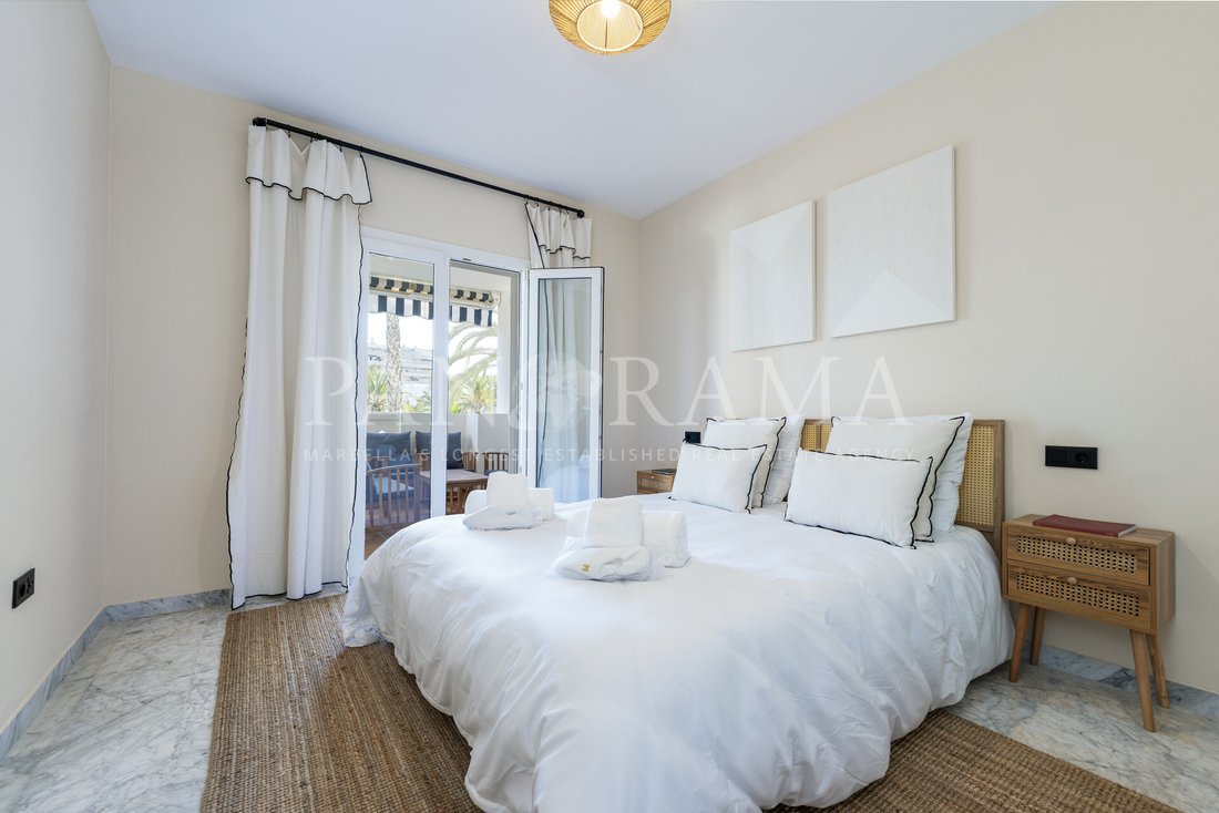 Apartment in Puerto Banus, Marbella, Spain 4 - 15007249
