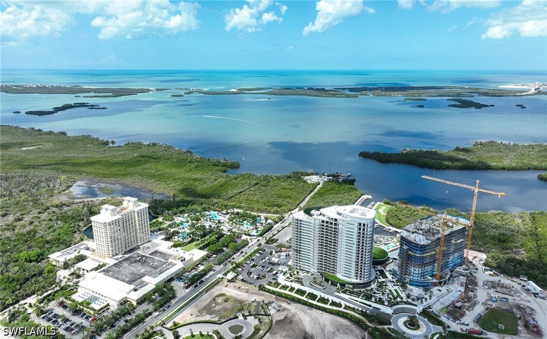 Condo in Bonita Springs, Florida, United States 2 - 18018825