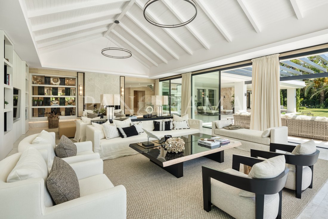Villa in Nueva Andalucia, Marbella, Spain 3 - 15808989