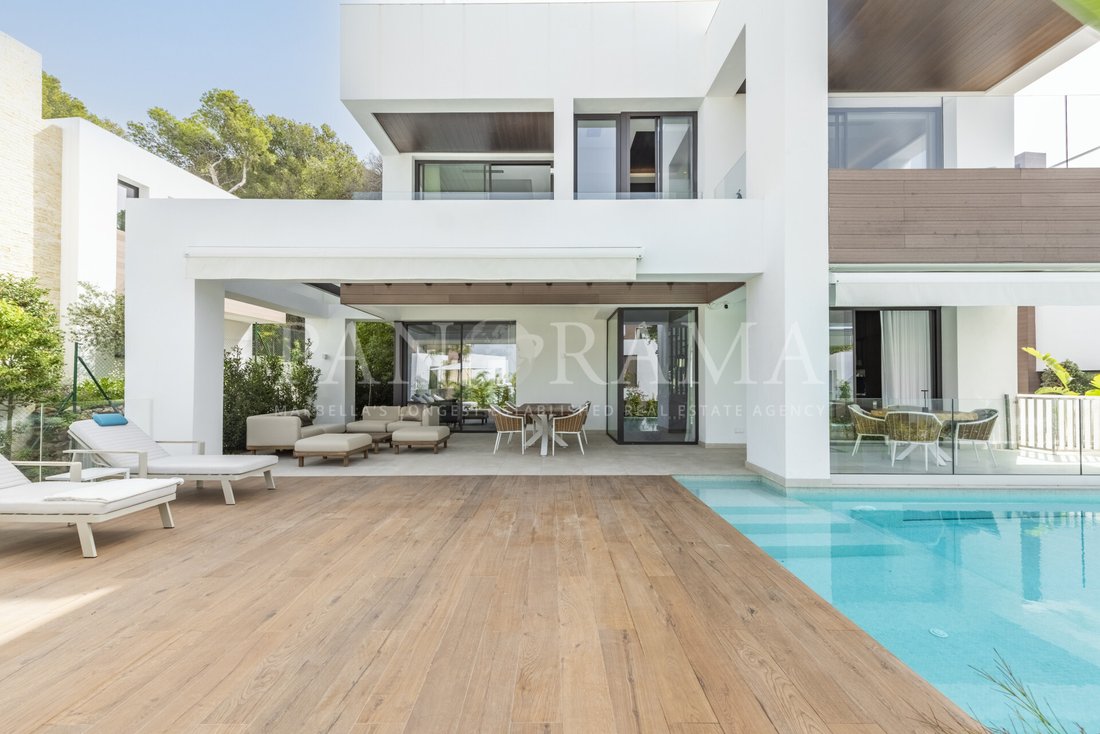 Villa in Golden Mile, Andalusia, Spain 1 - 14520423