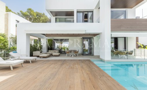 Villa à Golden Mile, Andalousie, Espagne 1