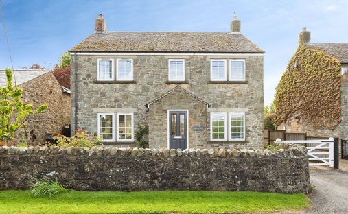 House in Mickleton, England 1